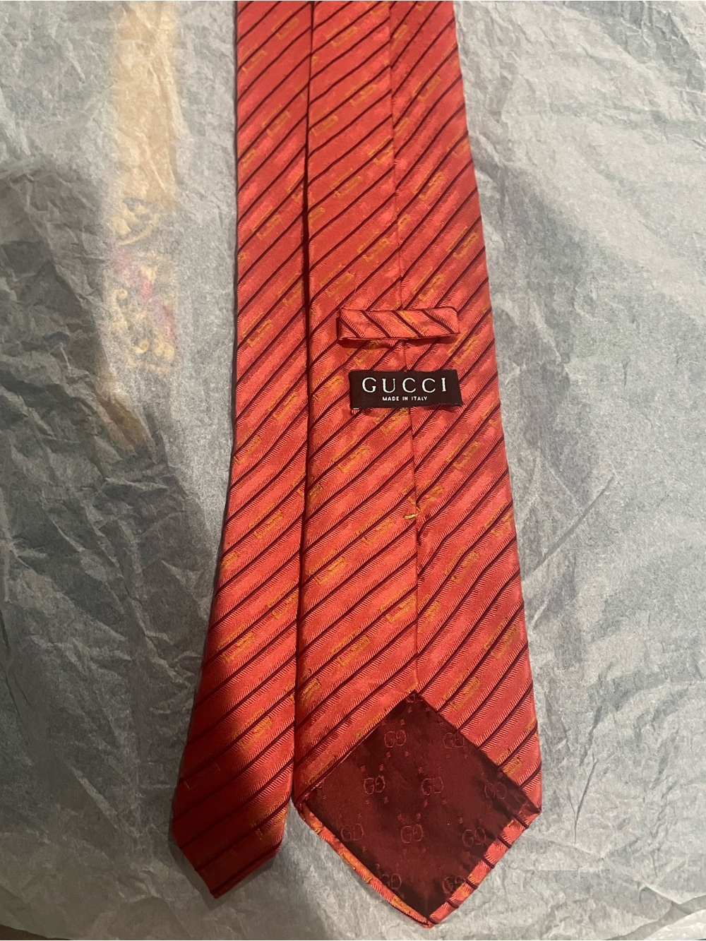Gucci Red and Gold Diagonal Stripe Silk Tie